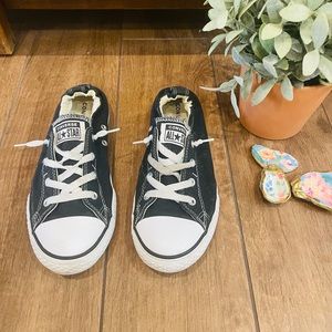 Converse Shoreline; Black; women’s size 8/38.5